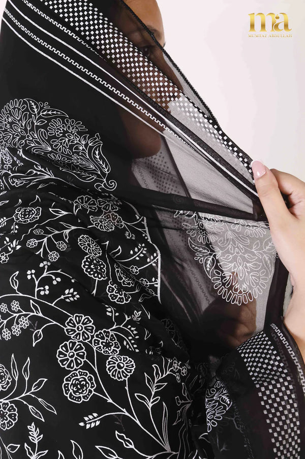 Hand Crafted - Dupatta - Z556