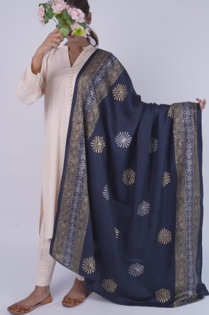 Color_Navy Blue
